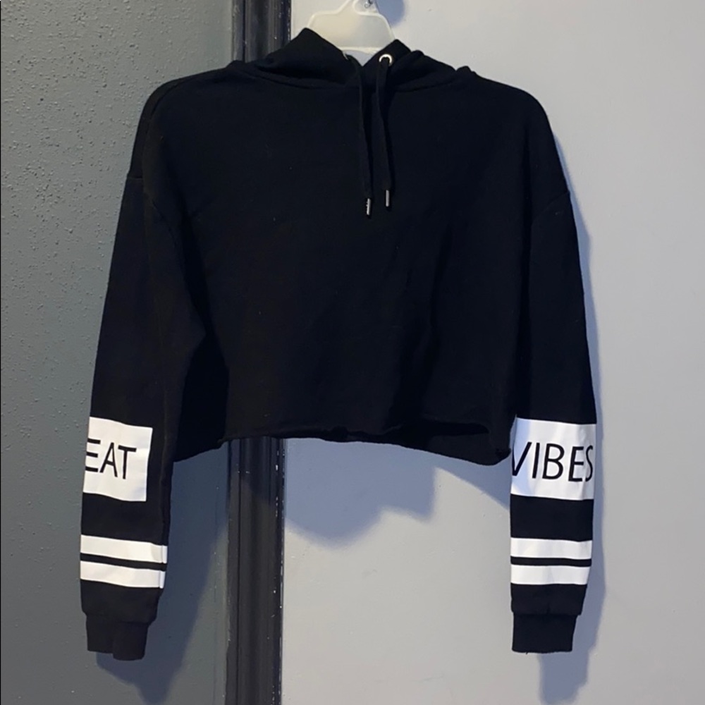 great vibes crop hoodie